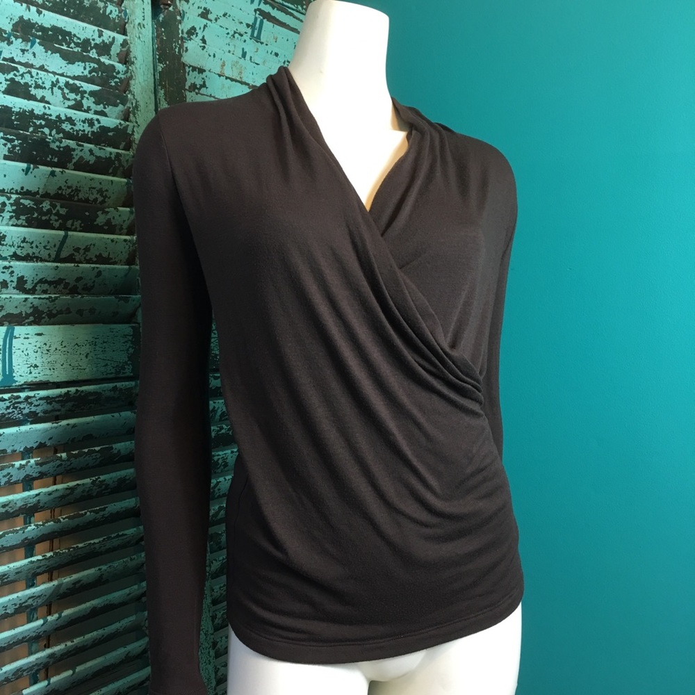 Good Used Condition Banana Republic Top